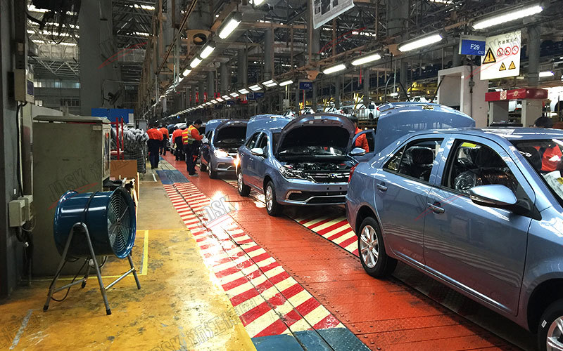 電動(dòng)汽車(chē)生產(chǎn)線--浙江永達(dá)輸送設(shè)備有限公司